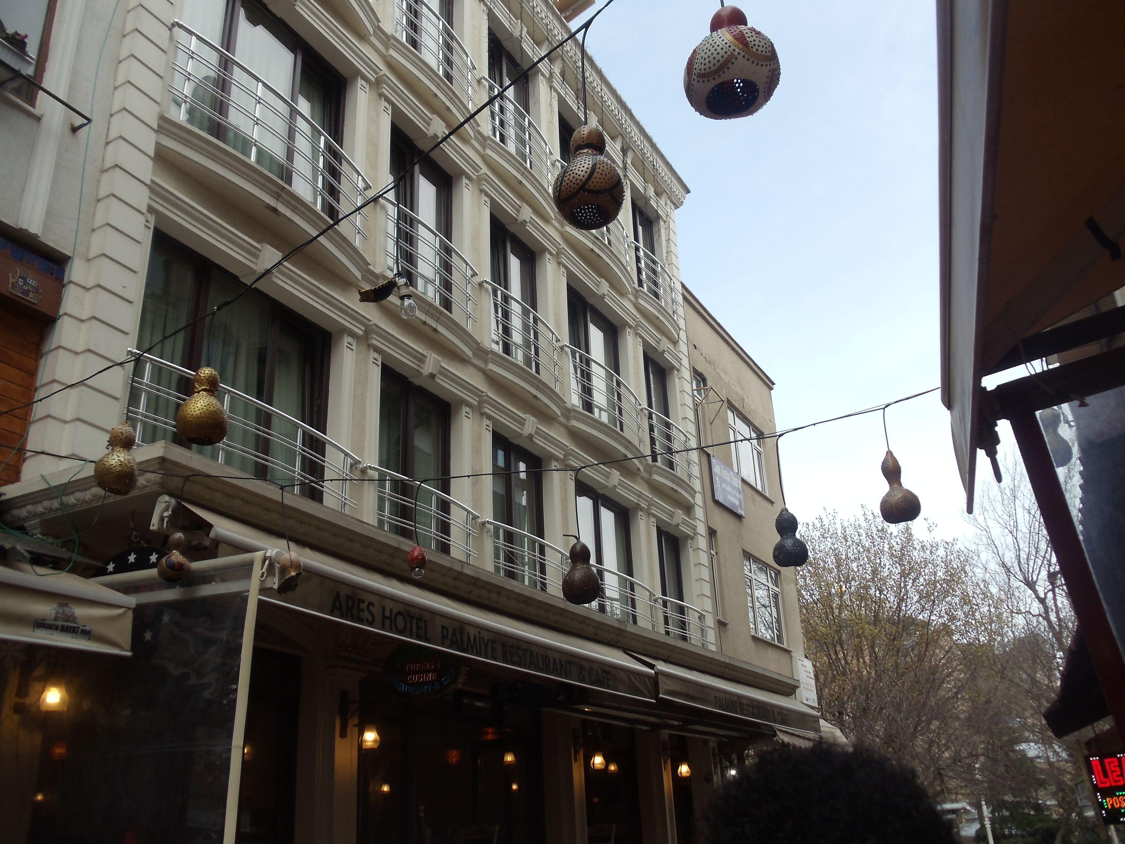 Ares Hotel — Photos 1